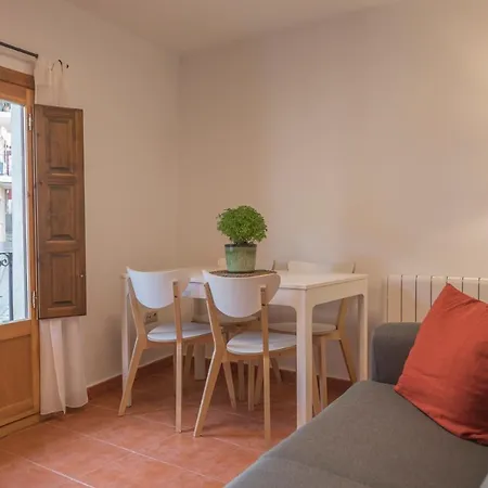 Ideal Parejas, Casco Antiguo, Nuevo Y Tranquilo Apartment *